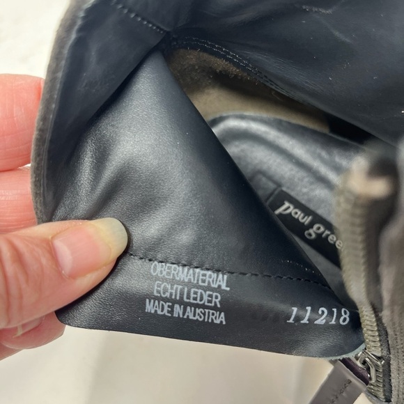 Paul Green Gray Suede Ankle Booties Patent Heel Detail Zip Closure Size 5.5 - Picture 9 of 10